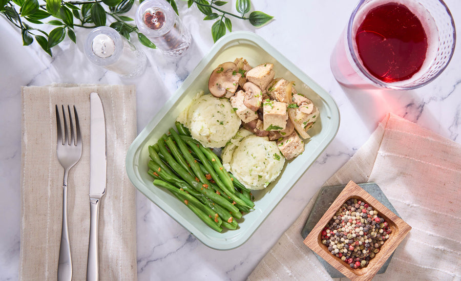 2025 - Vegan Meal Box - Vegan #1 - Mushrooms and Tofu Trifolati - photo0