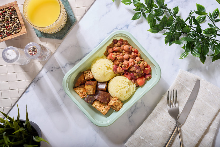 2025 - Vegan Meal Box - Vegan #2 - Five Beans Chilli - photo0
