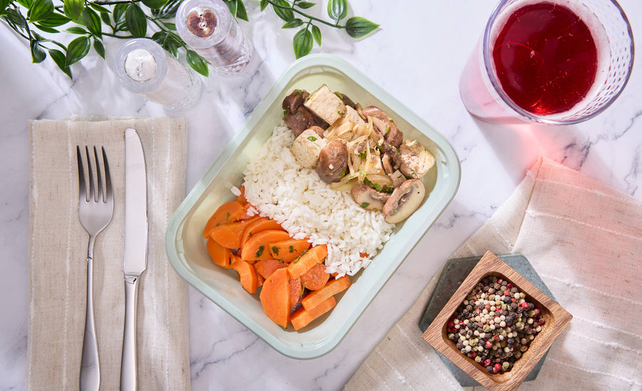 2025 - Vegan Meal Box - Vegan #7 - Mushrooms and Tofu Trifolati - photo0