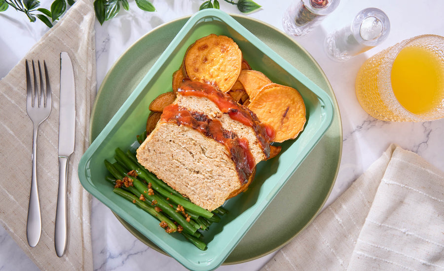 2025 - Clean Bulking Meal Box - Ground Turkey - Southern-Style Turkey Meatloaf - photo0
